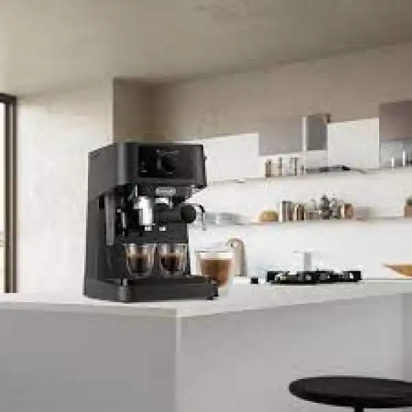 DELONGHI Stilosa EC230.BK Aparat za espresso kafu